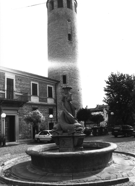Fontana dei Delfini